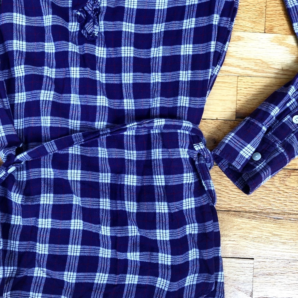 American Eagle Tunic. Size 2 - Picture 4 of 6
